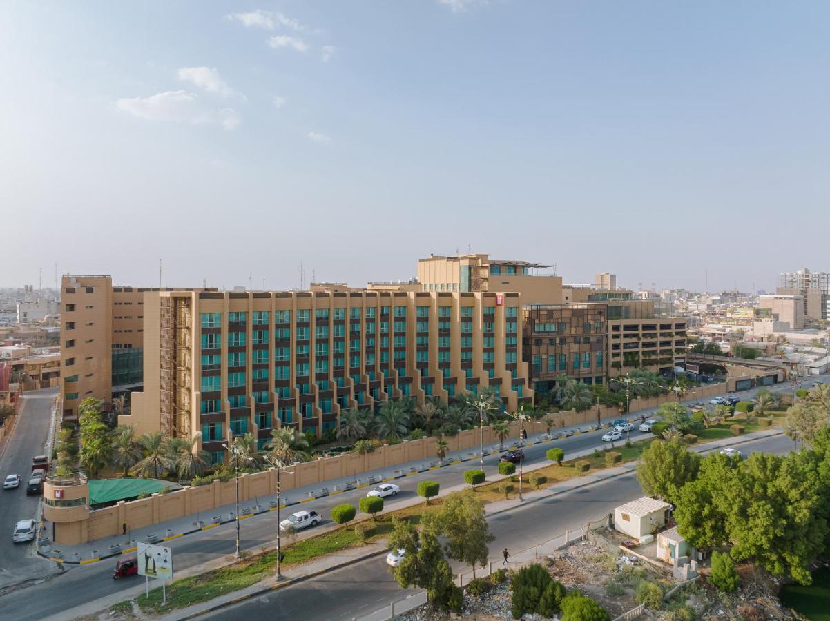 Grand Millennium Al Seef Basra Exterior foto