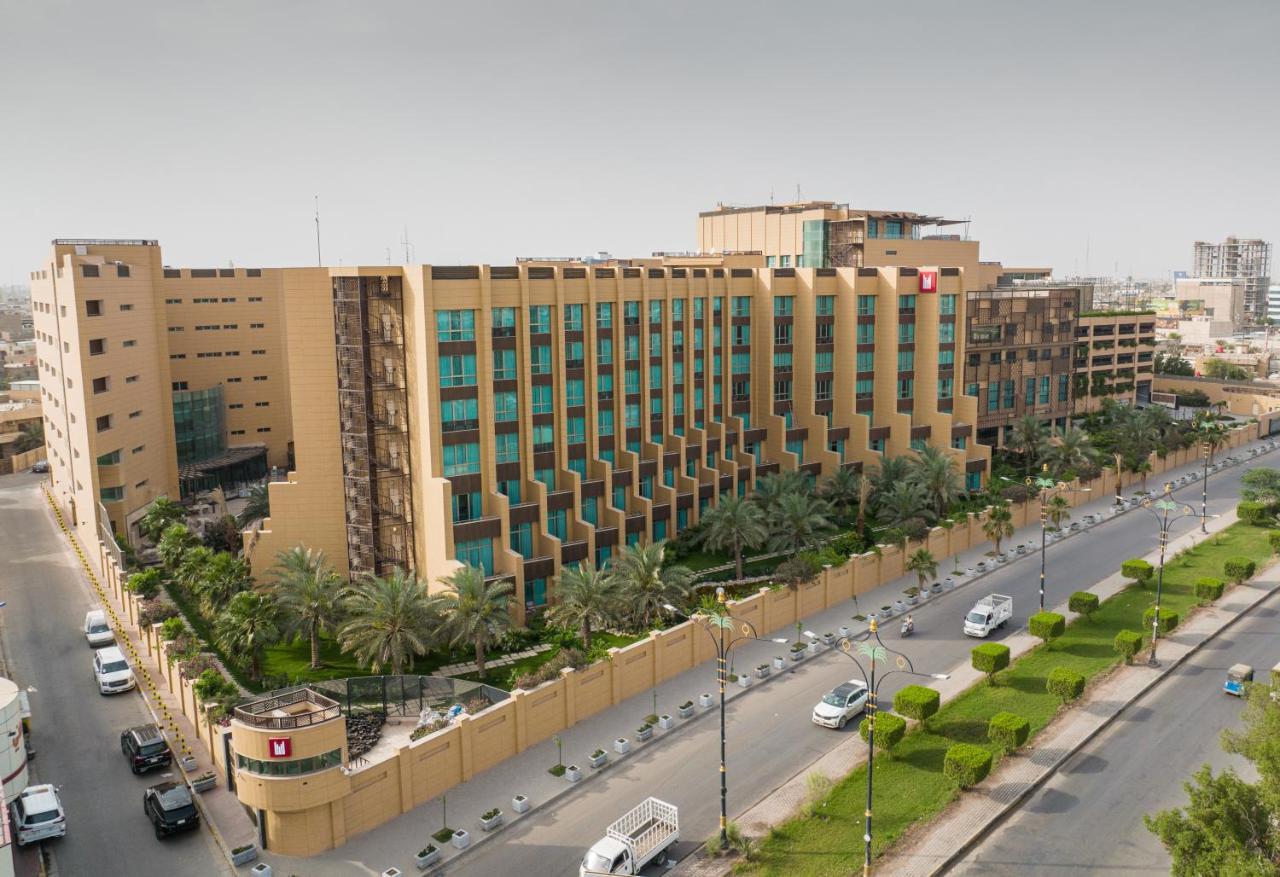 Grand Millennium Al Seef Basra Exterior foto